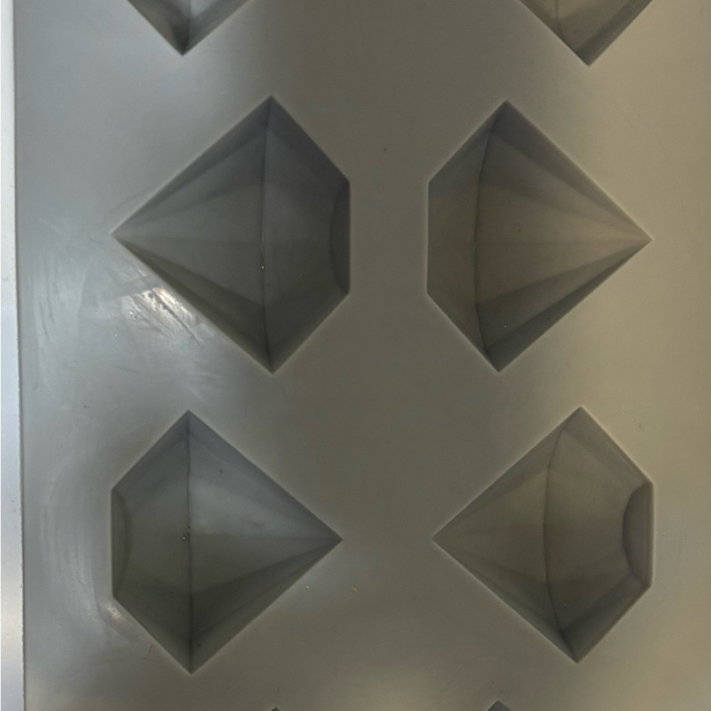 Gray Silicone Diamond Mold